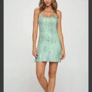 Active exercise dress green